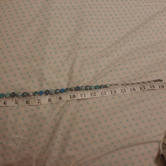 Necklace earrings bracelet set - Picture 8 of 8